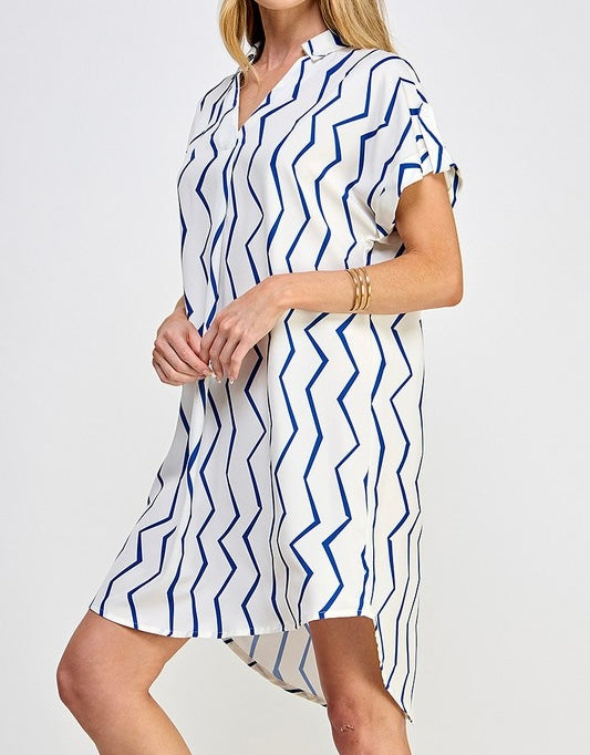 Medium - White & Blue Zigzag Short Dress