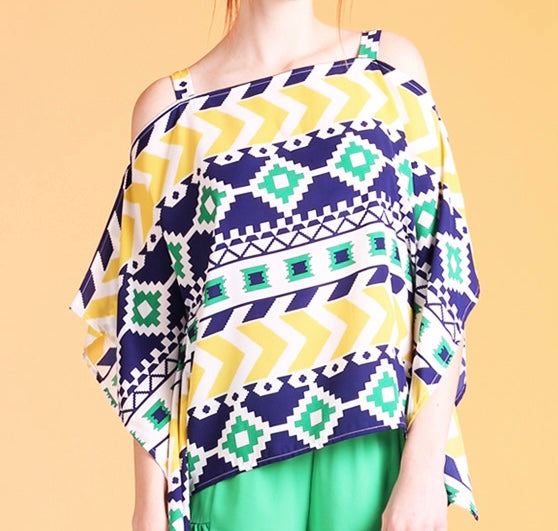 Small - Flowy Pattern Top