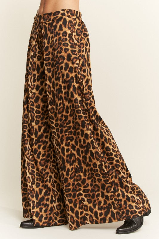 Leopard Print Pleated Pants
