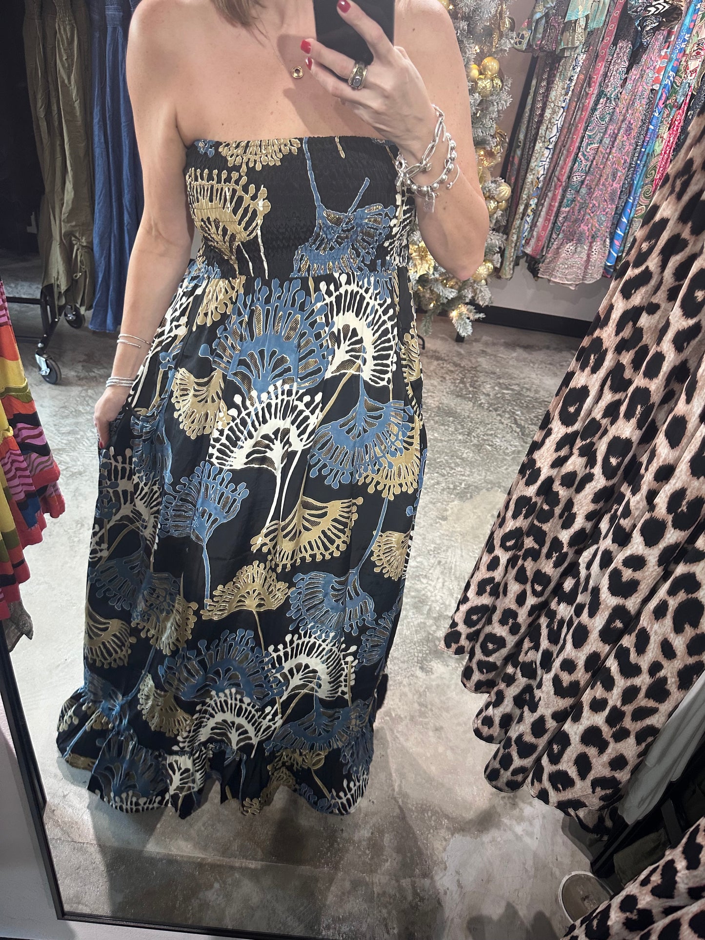 One Size Tie Strapless Maxi Dress