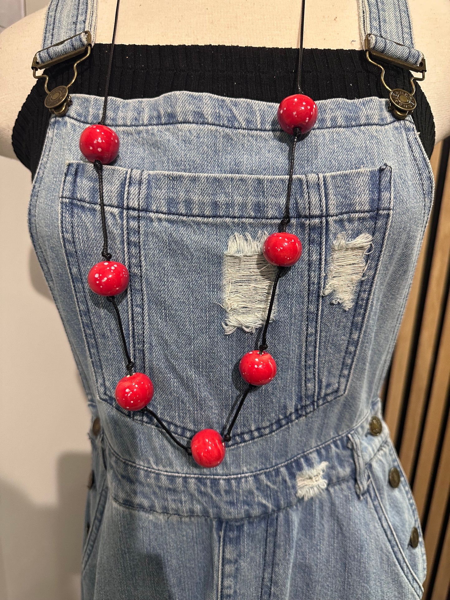 String Balls Necklace