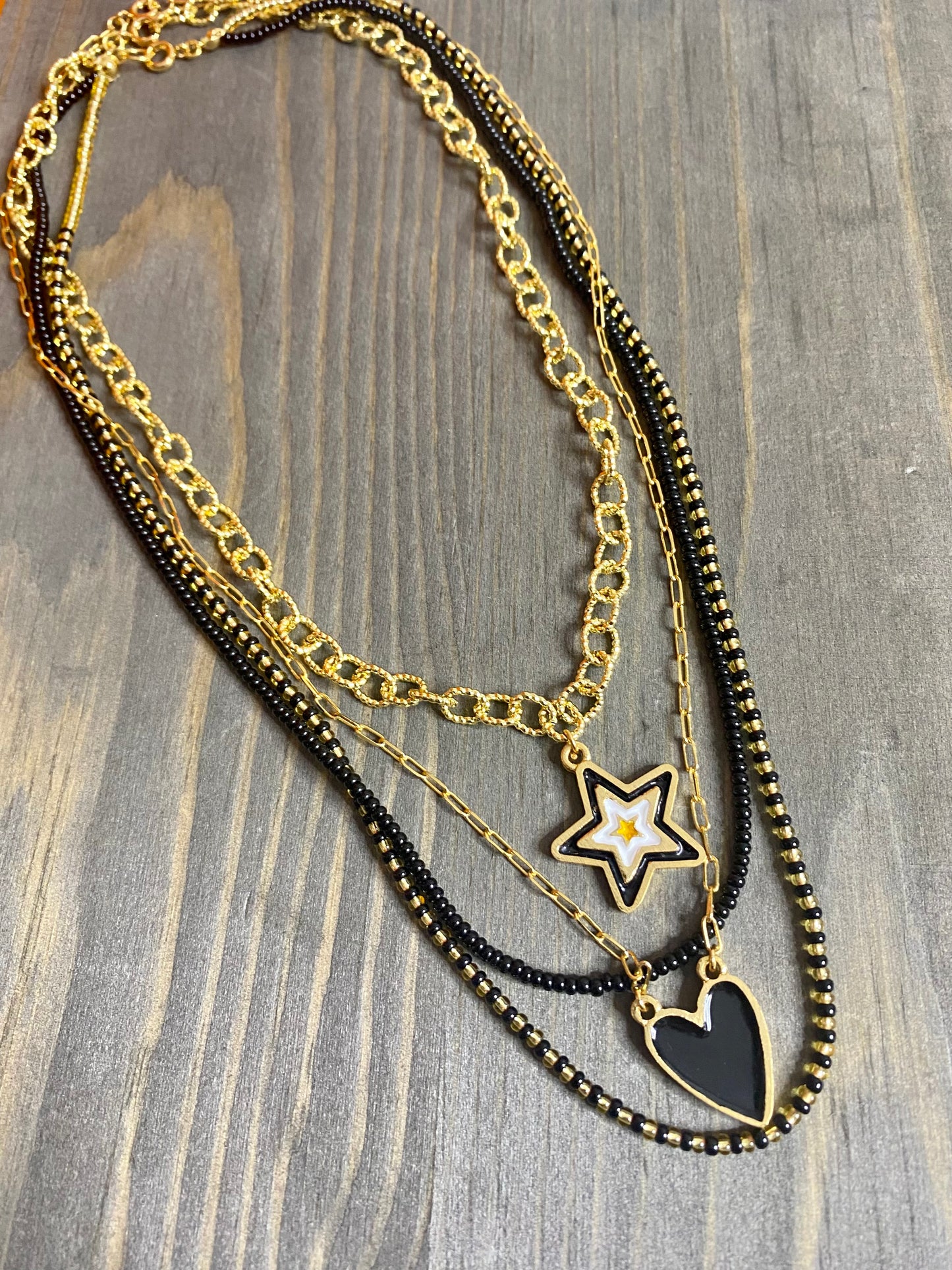 Collares - Black Heart & Star Gold Layers