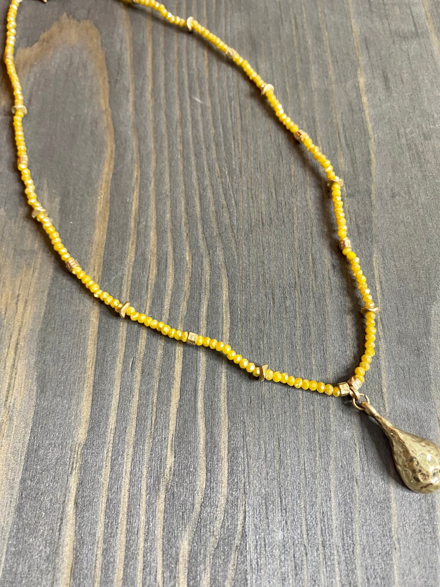 Collares - Gold Beads Necklace